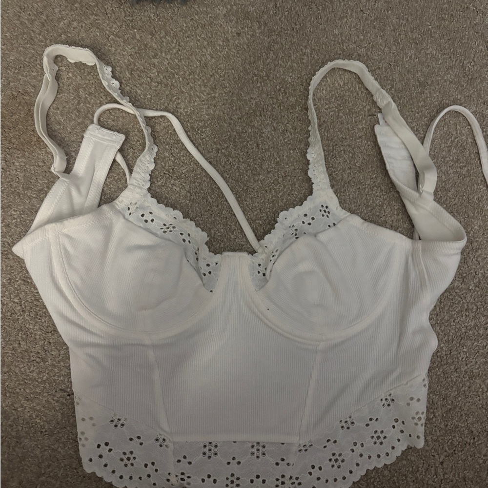 Colsie White Lace Detail Top
